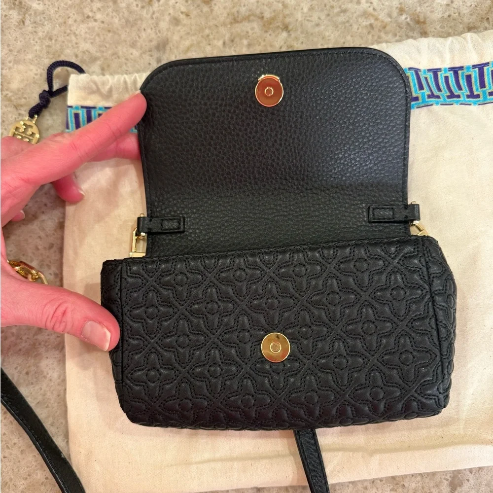 Tory Burch Bryant Quilted Black Crossbody Small Handbag